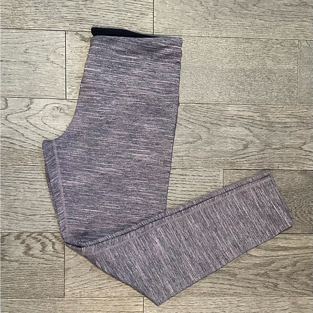 Tuff Athletics Blue/Purple/White Pattern Cropped Leggings Size M